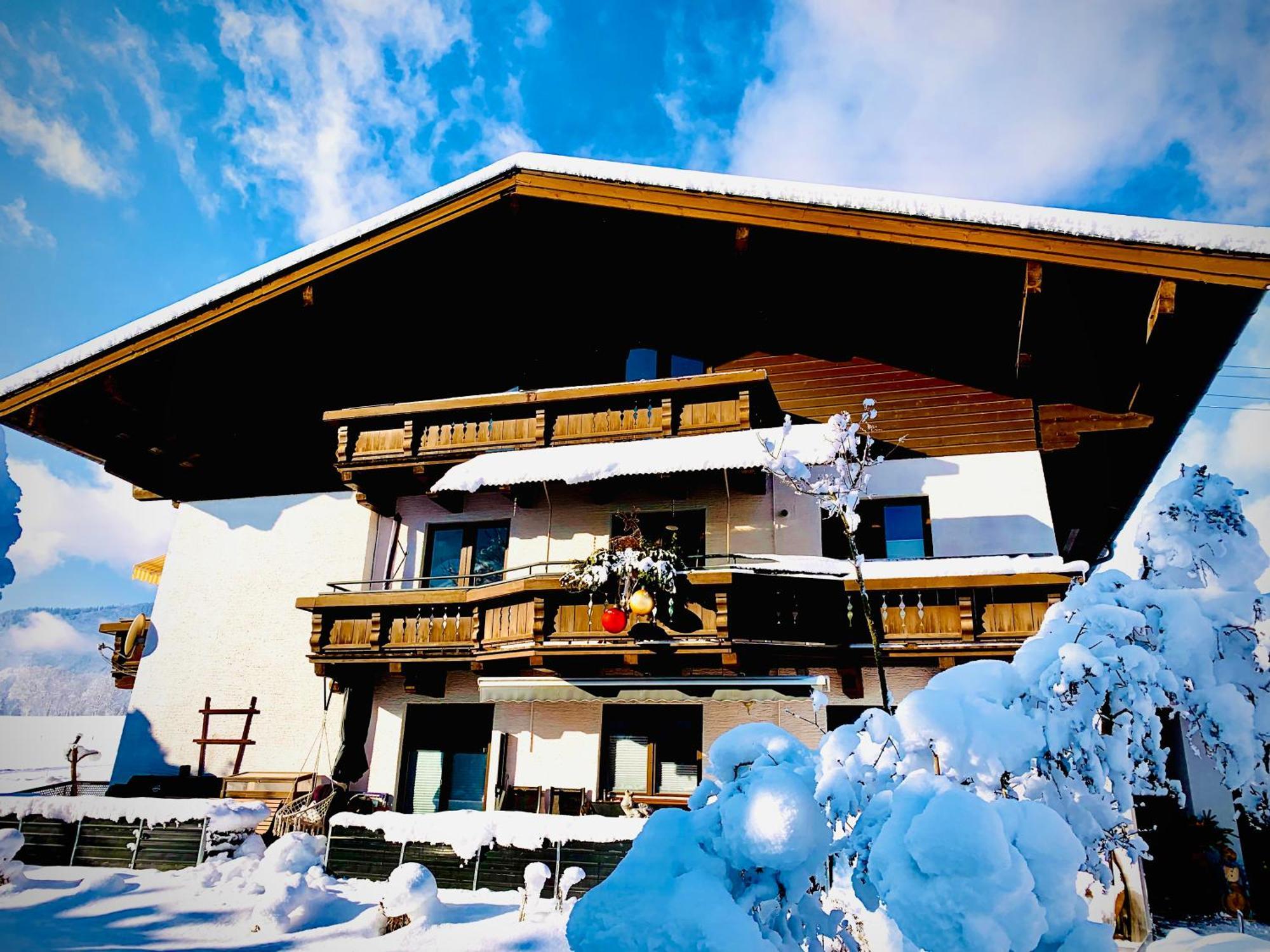 Bergblick Apartment Saalfelden Exterior foto